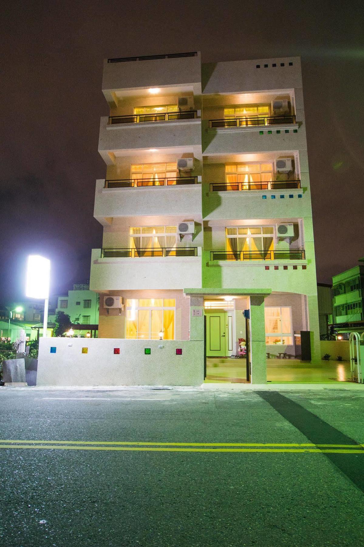 永安101 Wing On X 國旅補助-1000元 Bed and Breakfast T'ai-tung Exteriör bild